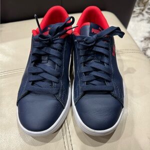 Puma youth sneakers-worn once